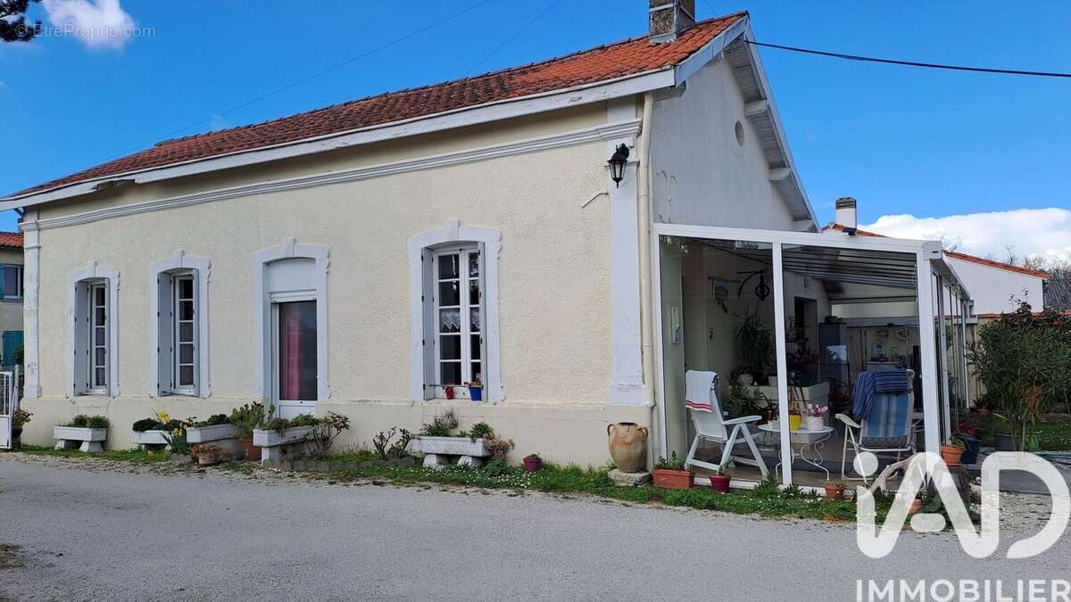 Photo 2 - Maison à ARVERT