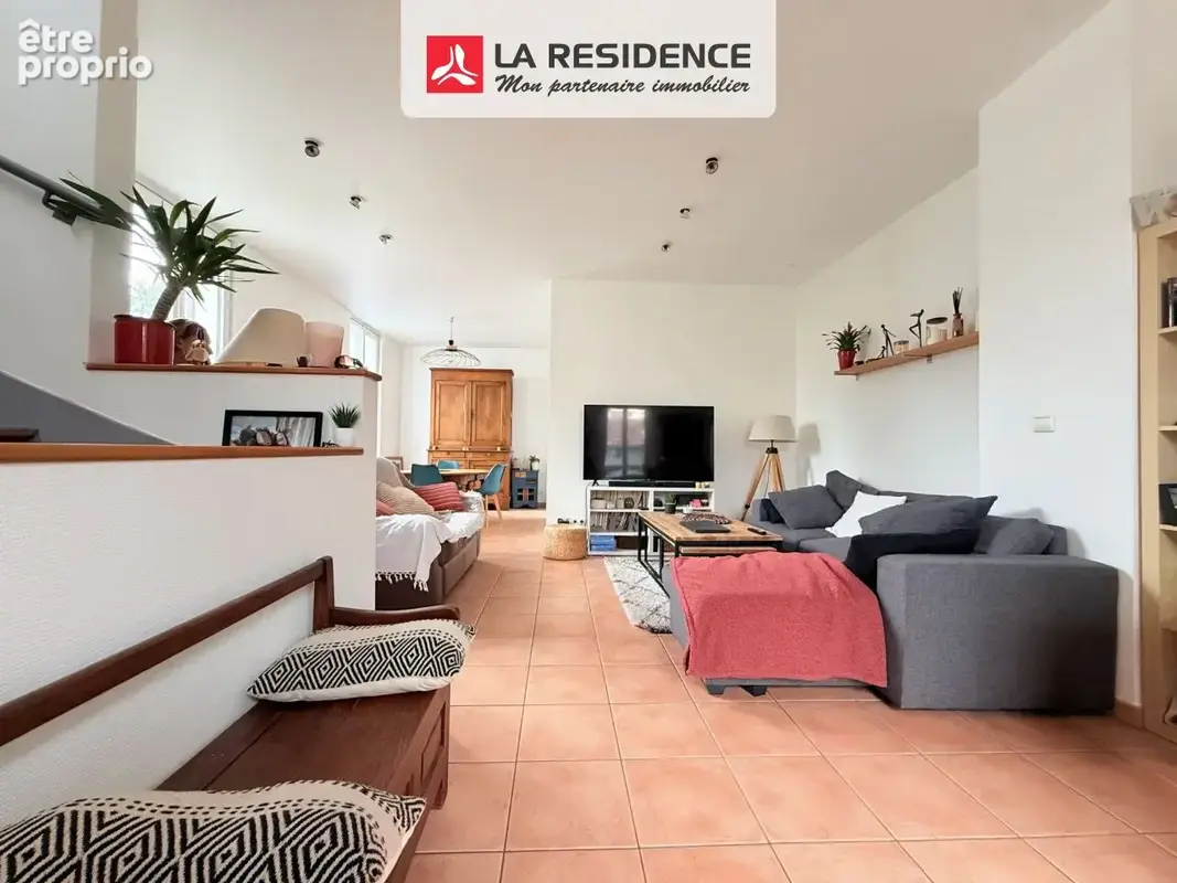 Maison 5 pièces 90 m² à vendre à Velizy-Villacoublay (78140) - photo 4