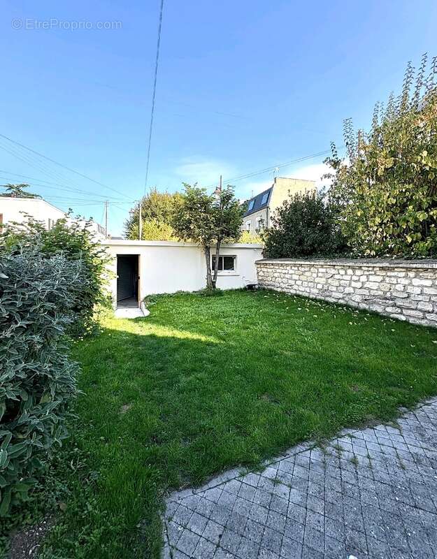 Maison à MANTES-LA-JOLIE