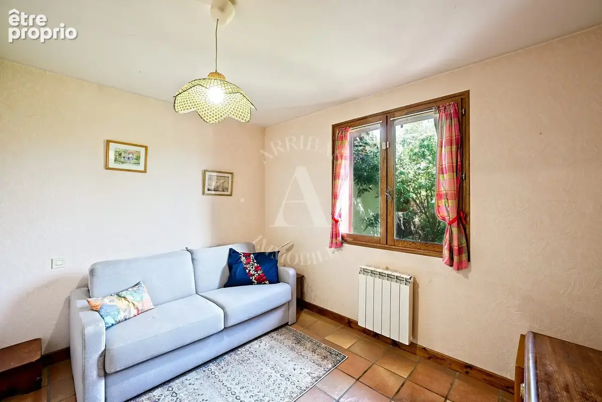 Maison 6 pièces 193 m² à vendre à Ornex (01210) - photo 5