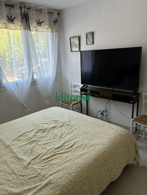 Exclusivité Draguignan dans résidence standing bel F2 de 63m rez de jardin parking cave 178500€ crn2408 dpe c - photo 16