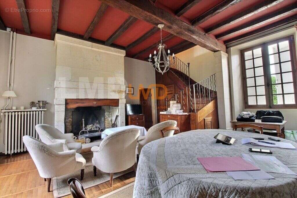 Maison à CHASSENEUIL-DU-POITOU