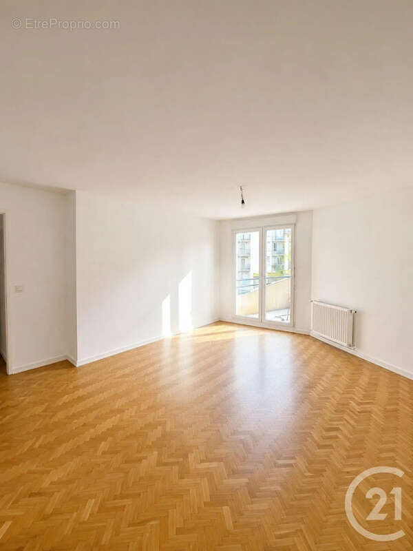 Appartement 70 m² à Villeurbanne  - photo 2