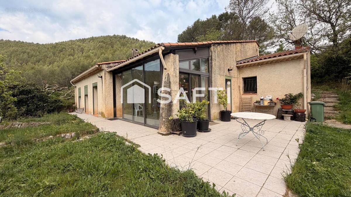 Photo 1 - Maison à SAINT-ZACHARIE