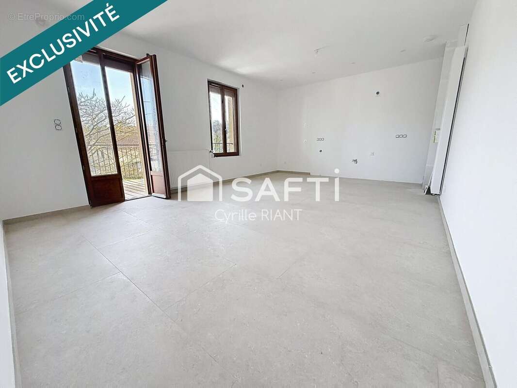 Photo 2 - Appartement à RENAGE