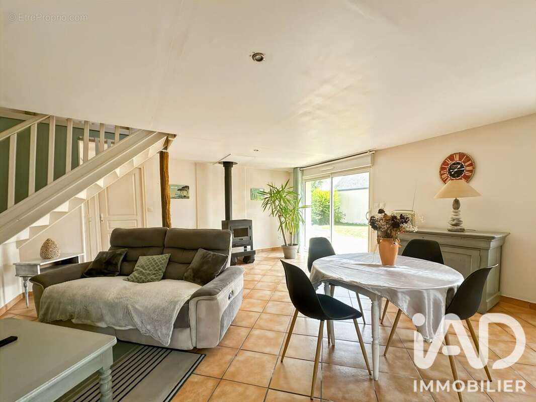 Maison 100 m² à Mont-Dol  - photo 6