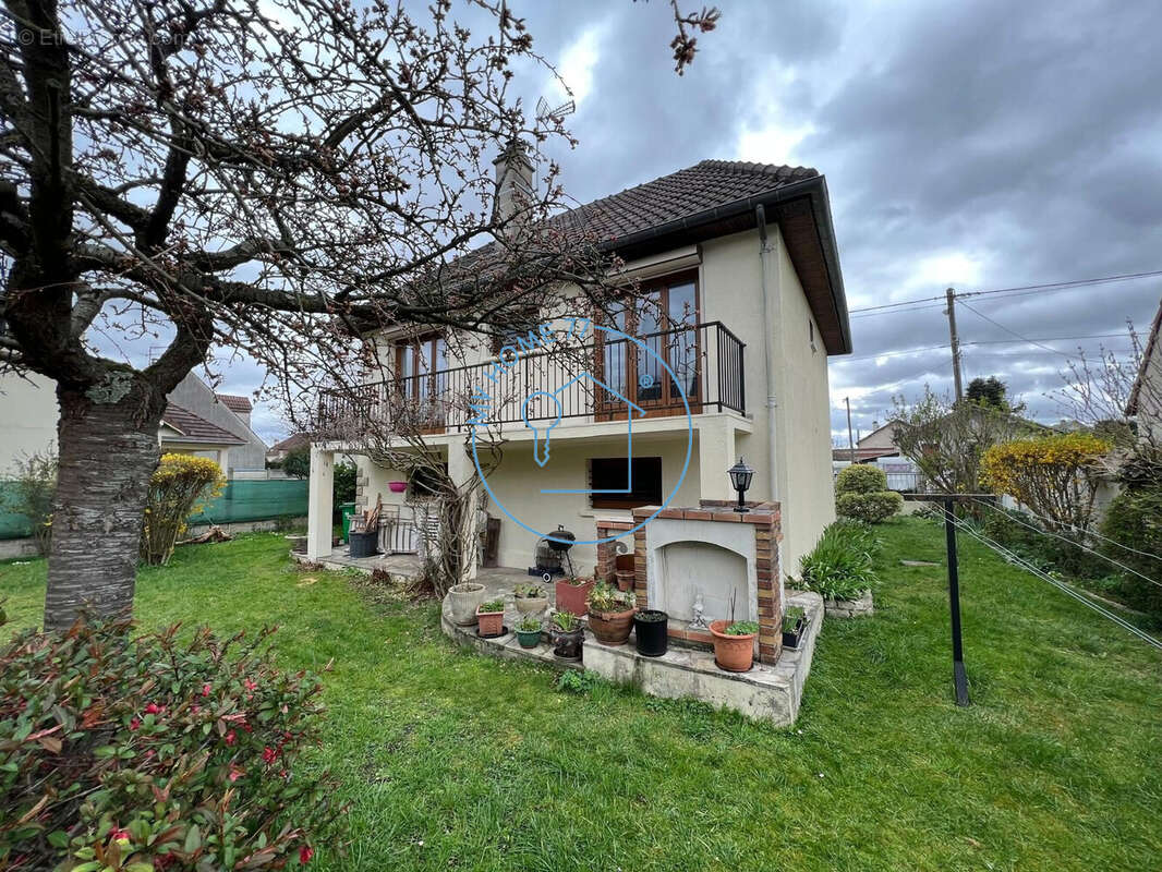 Maison à VILLEPARISIS