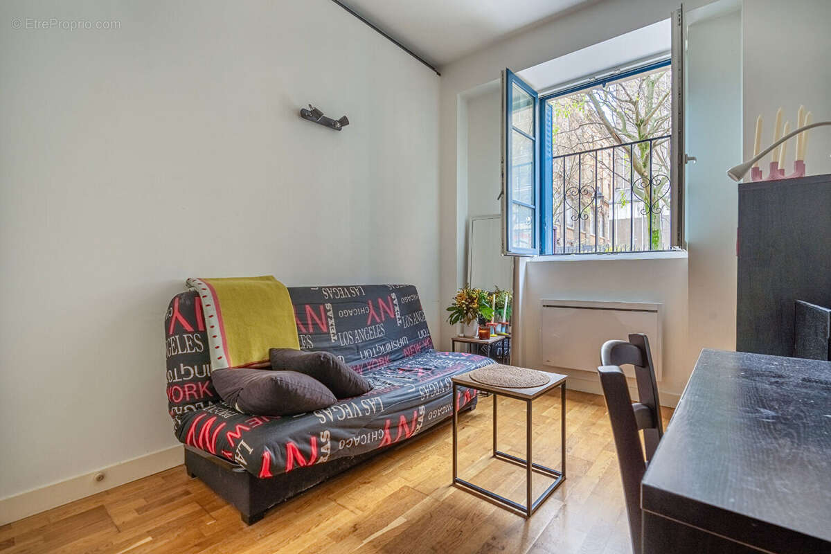 Appartement à PARIS-11E