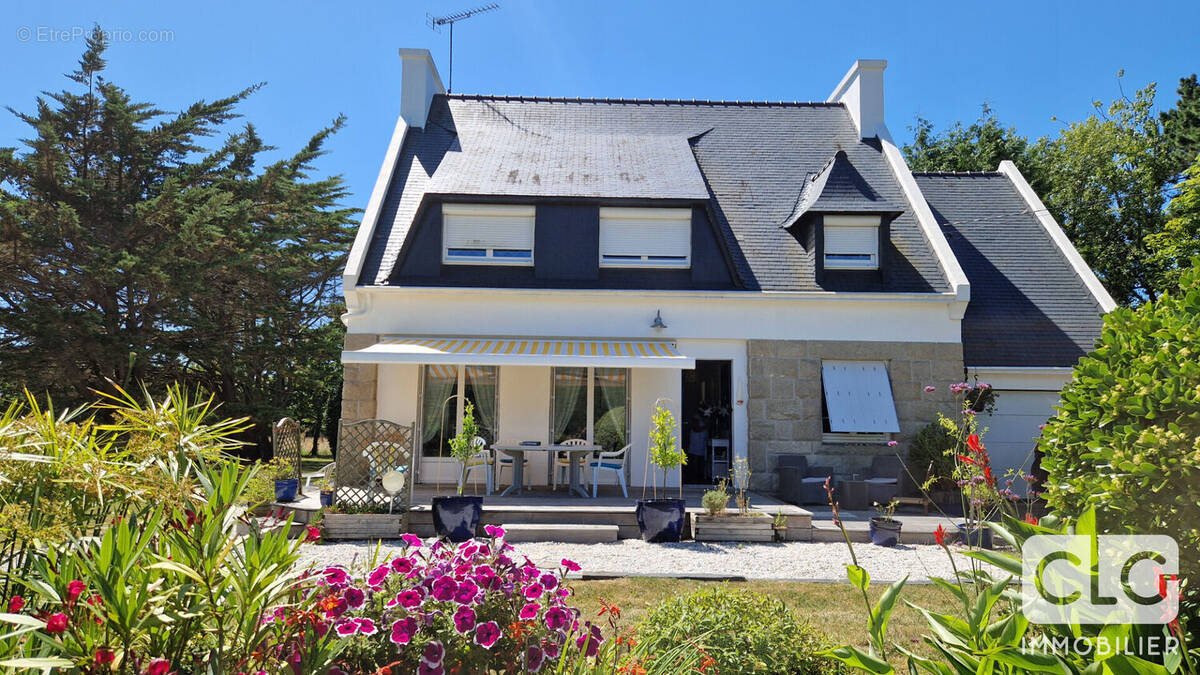 Maison à COMBRIT