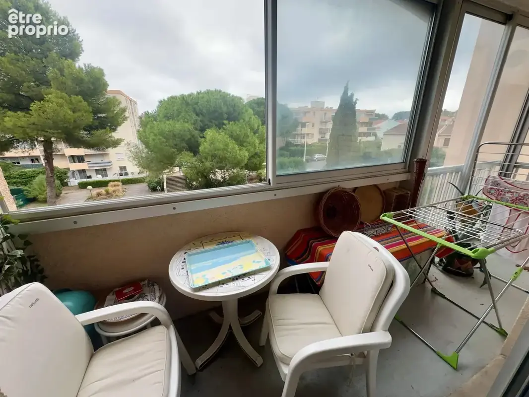 Vaste appartement F2 de 57 m2, résidence sécurisée, parc privé - photo 10