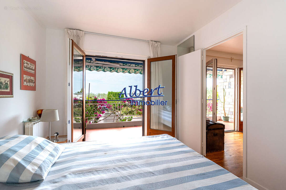 Appartement à SANARY-SUR-MER