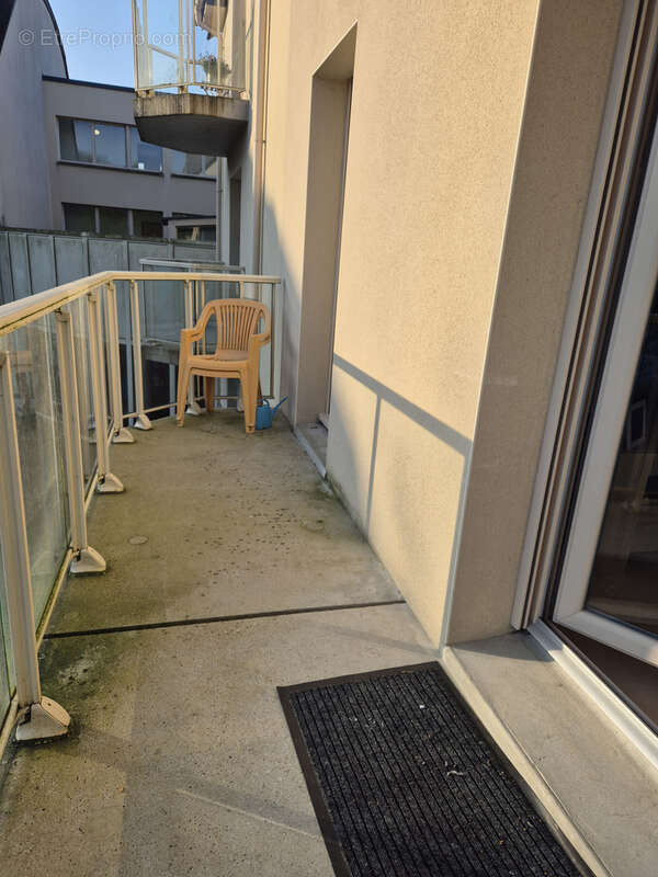 Appartement à PRECIGNE