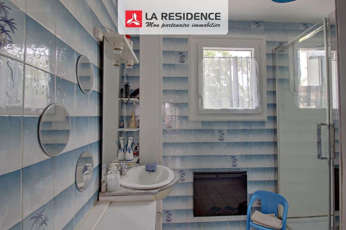 Maison à LES MUREAUX