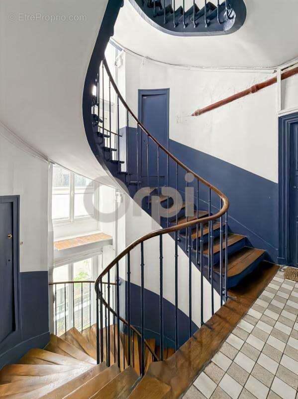 Appartement à PARIS-10E
