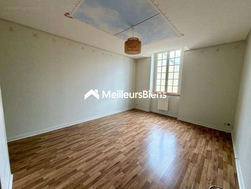 Appartement à CRAON