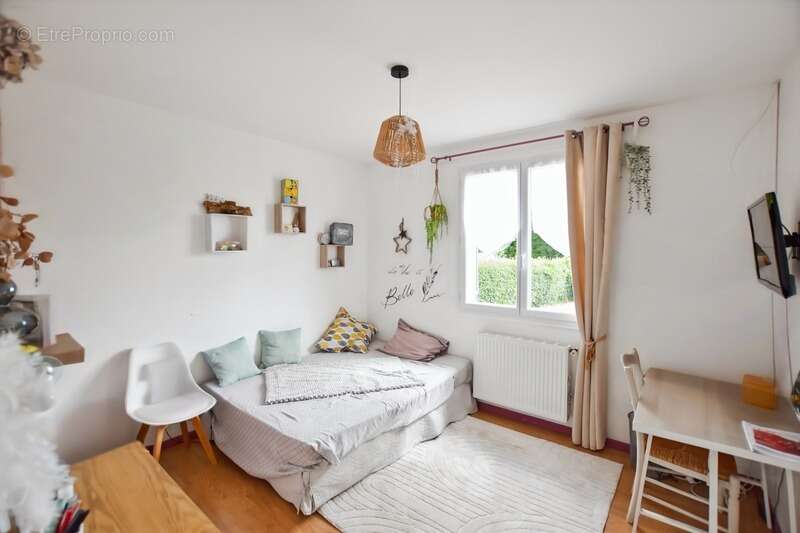 Maison sur sous-sol de 156 m2avec terrain de 4283 m2 à  ANTULLY (71) - photo 7
