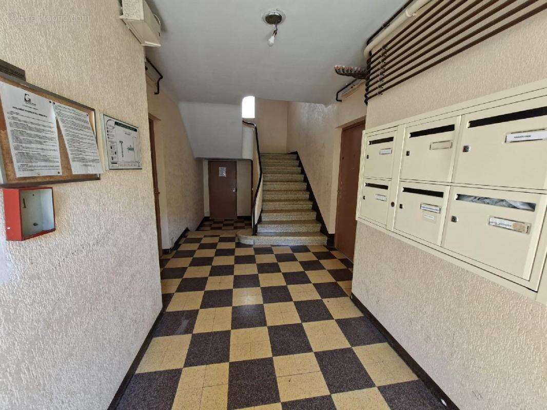 Appartement à BEZIERS