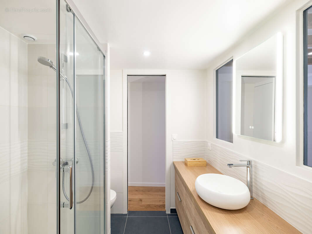 Appartement à PARIS-3E