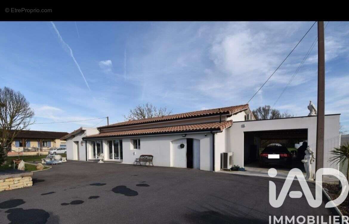 Photo 2 - Maison à CINTEGABELLE