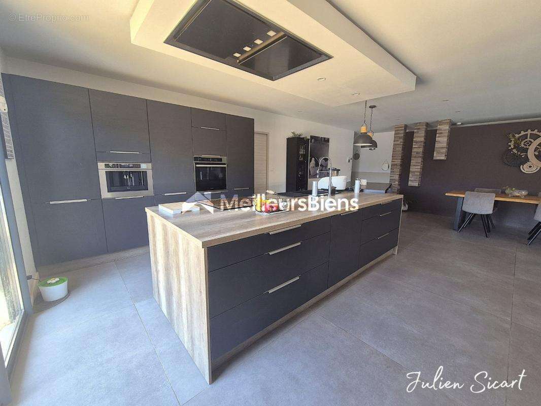 Villa 165m² - photo 11