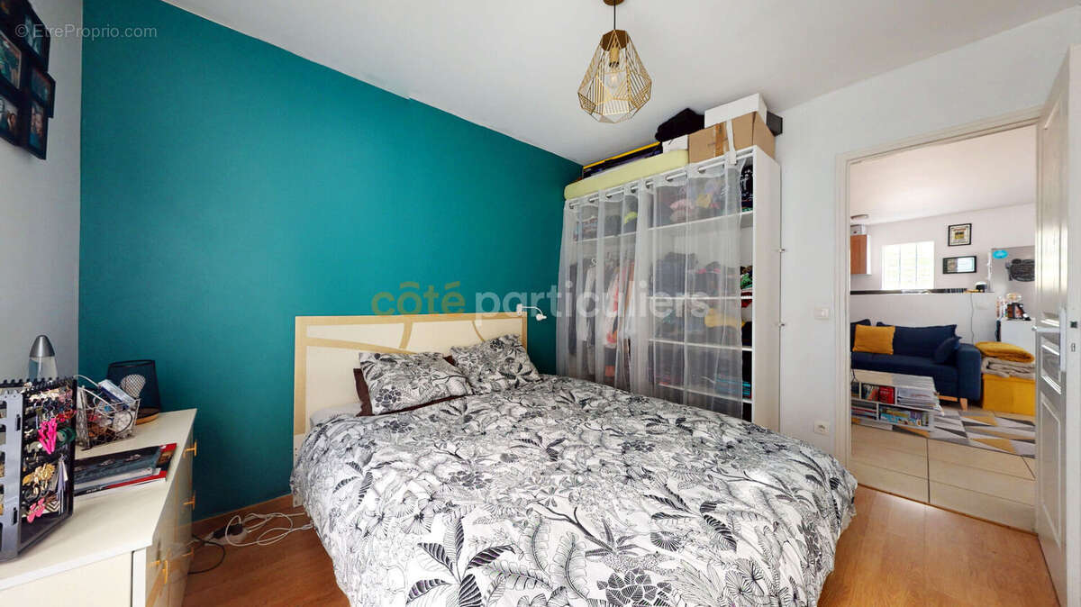 Appartement à SAINT-REMY-LES-CHEVREUSE