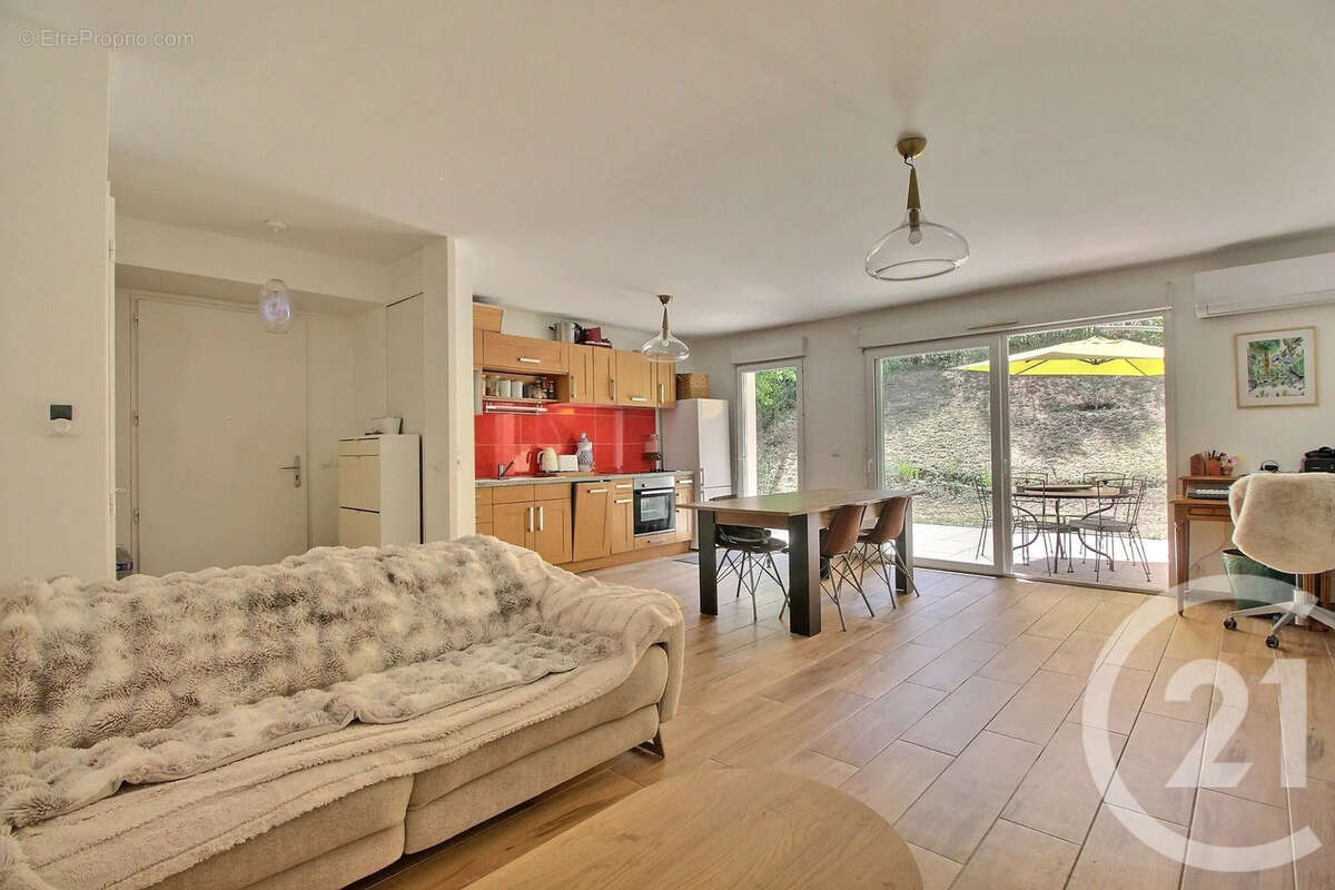 Appartement 69 m² à Thonon-Les-Bains  - photo 2