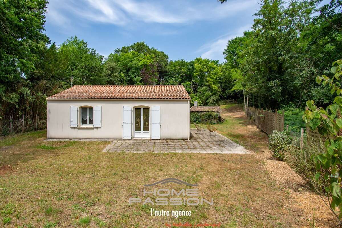 Maison à MESCHERS-SUR-GIRONDE