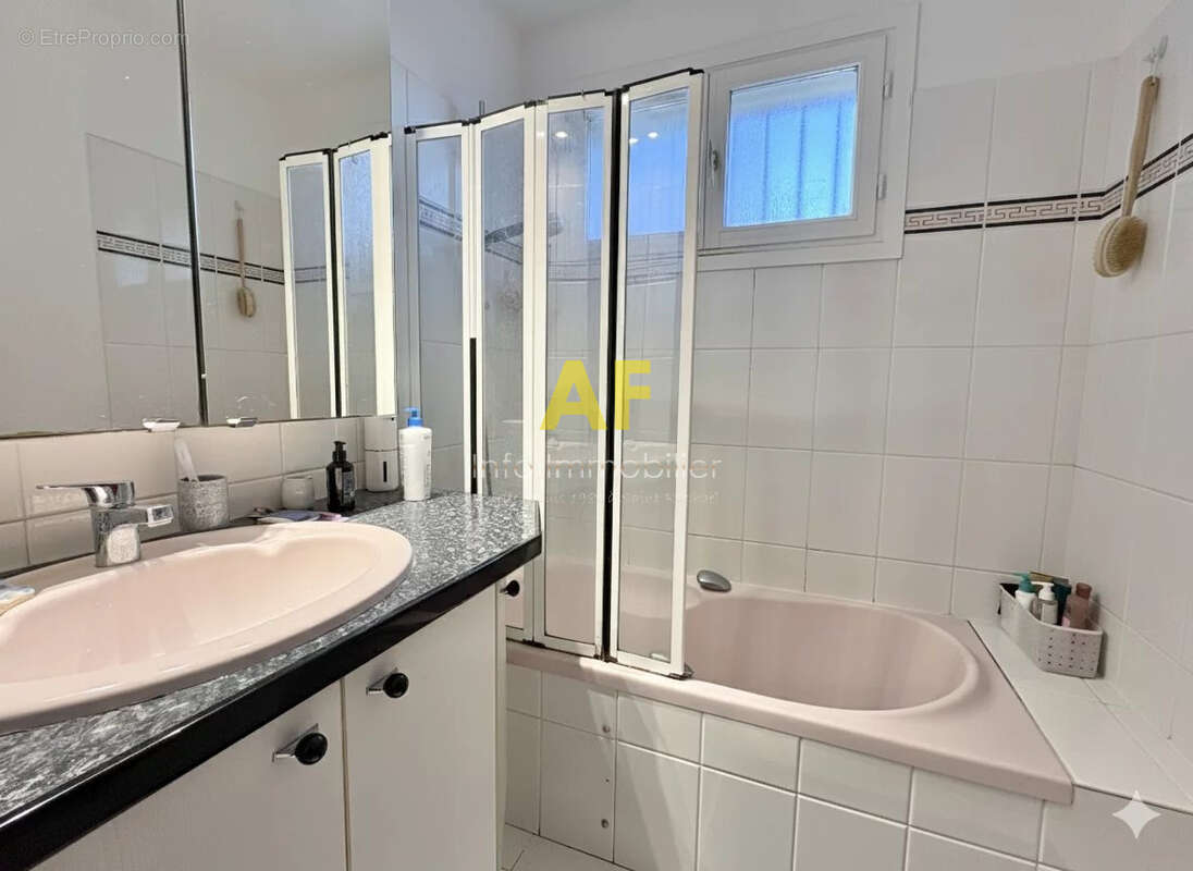 Appartement à SAINT-RAPHAEL