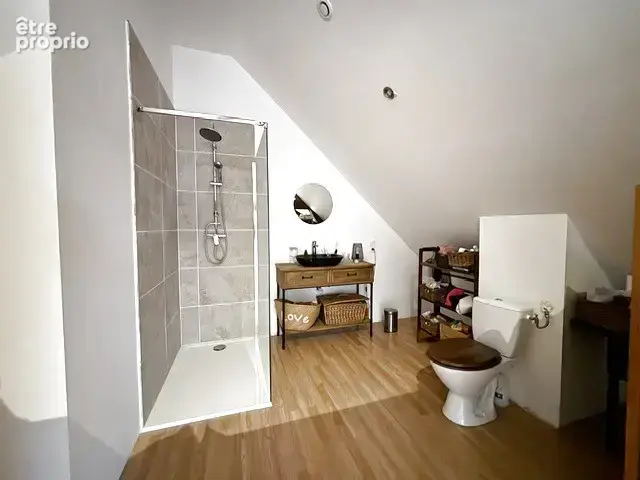 EXCLUSIVITE! Longère intégralement rénovée à AUTUN, 5 chambres, jardin clos et dépendances. - photo 17