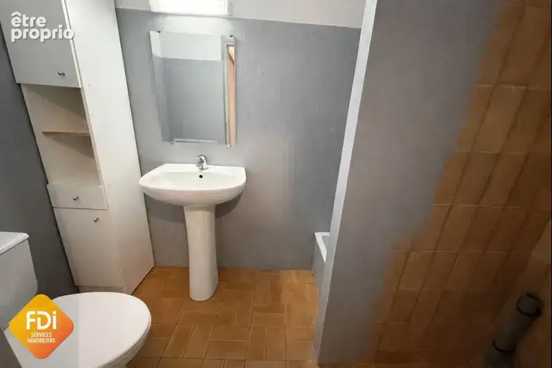 Hôtel du département  - Studio avec parking - 25 m2 - photo 4