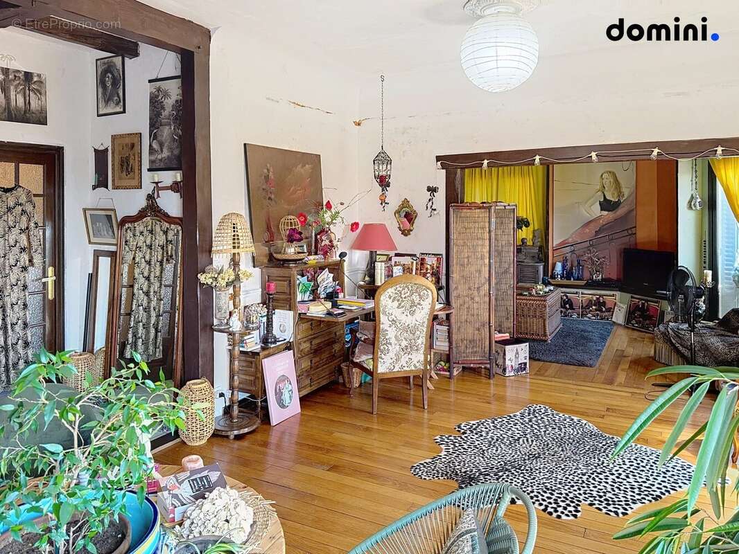 Appartement à MONTCEAU-LES-MINES