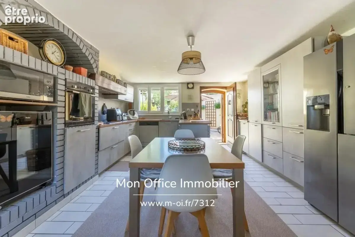 Référence : 7312-SKA - Une adresse de charme au cœur de la Provence - photo 22