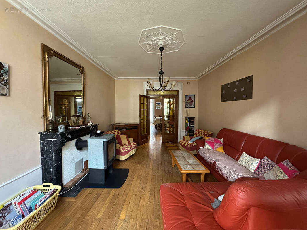 Appartement à LONS-LE-SAUNIER