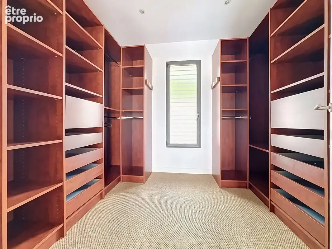 Castelnau le lez - villa 250 m² - 6 chambres - piscine - terrain 1500 m² - photo 13