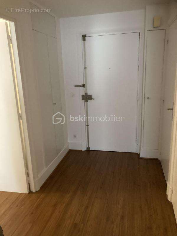Appartement à VERSAILLES