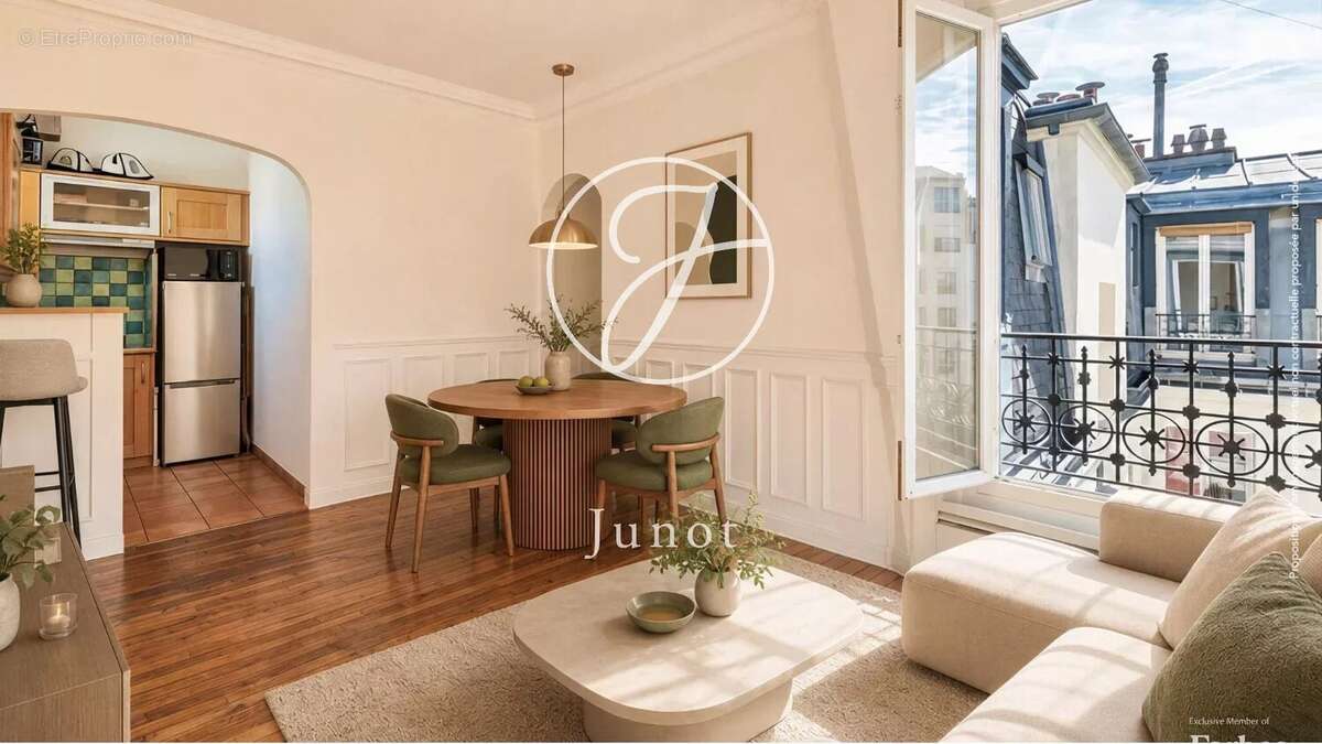 Appartement à PARIS-18E