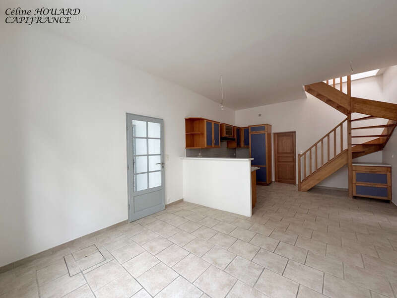 Maison à vendre 4 pièces ANGERS (49) GARE - photo 7