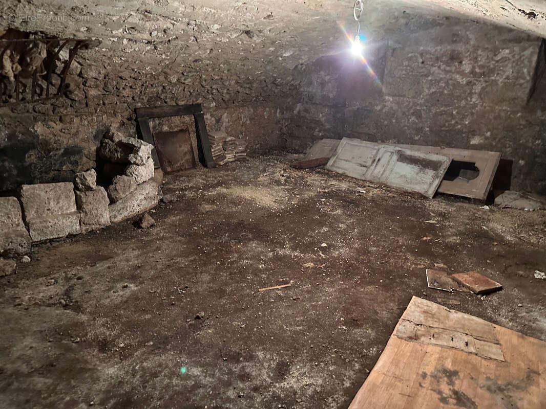 Maison à SAINT-GERAND-LE-PUY