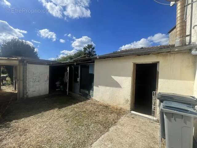 Maison à BUEIL-EN-TOURAINE