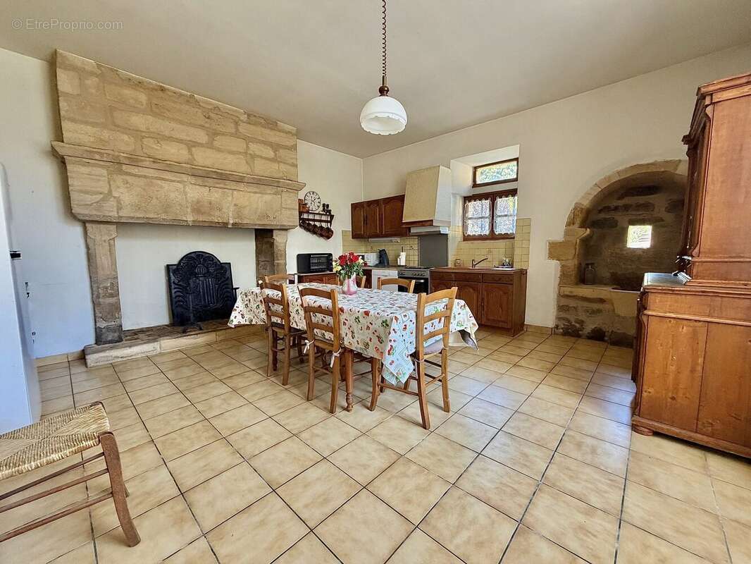 Maison à SARLAT-LA-CANEDA