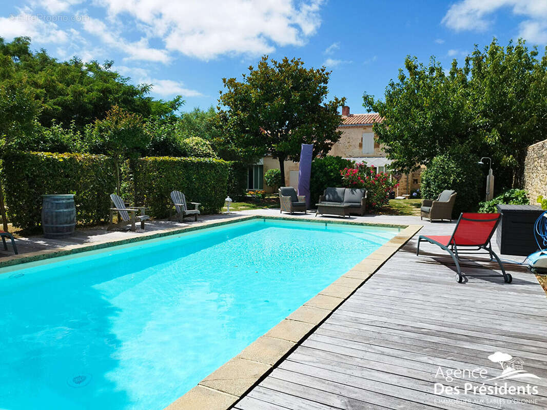 Maison à TALMONT-SAINT-HILAIRE