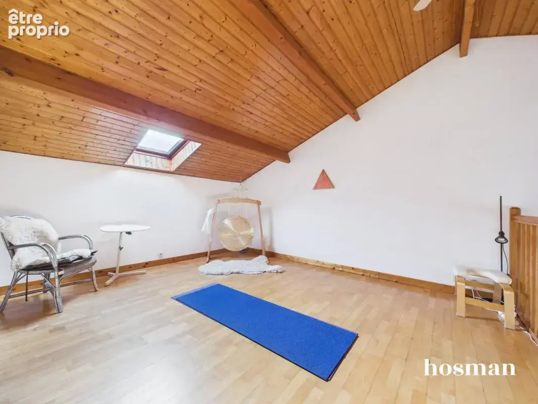 Chaleureuse maison familiale de 174 m² avec terrasse et jardin - Rue de Plaisance, Les Sorinières - photo 13