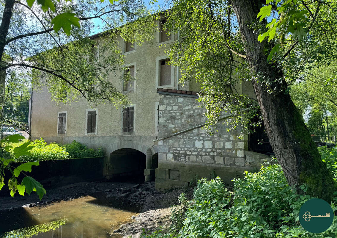 Appartement à PAGNY-SUR-MEUSE