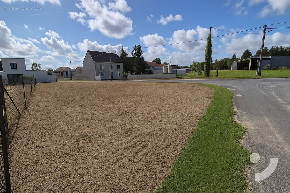 Terrain à PIERRE-MORAINS