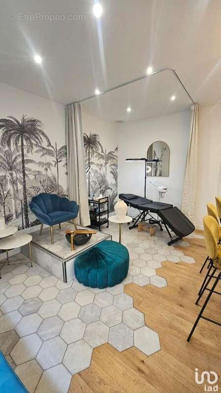 Photo 8 - Commerce à PARIS-18E