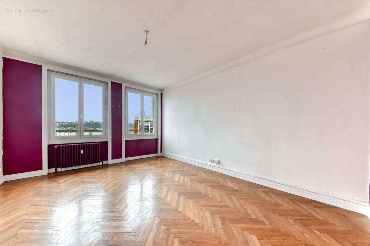 Appartement à LYON-9E