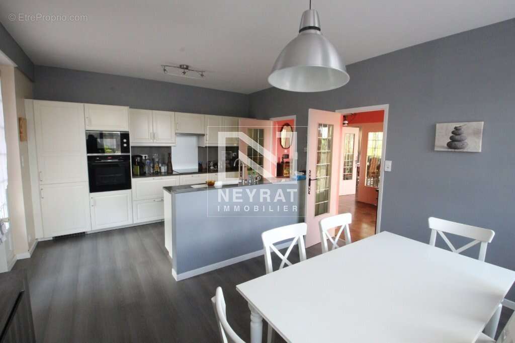 Maison à PIERRE-DE-BRESSE