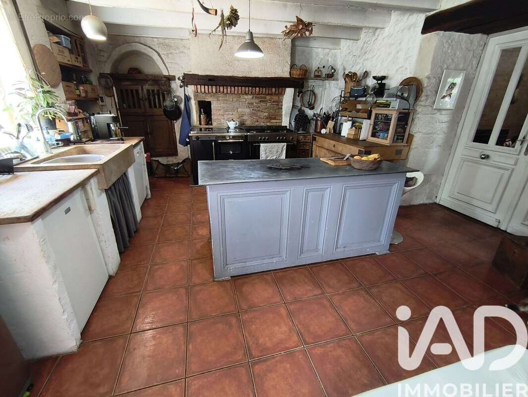 Maison 300 m² à Beaussais  - photo 3
