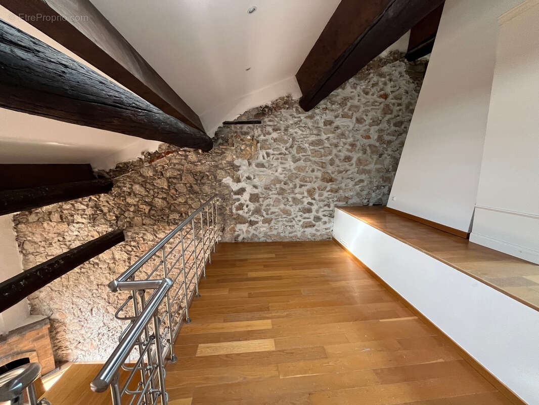 Appartement à VILLEFRANCHE-SUR-MER