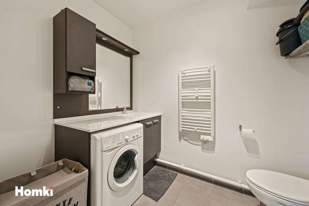 Appartement à FRESNES